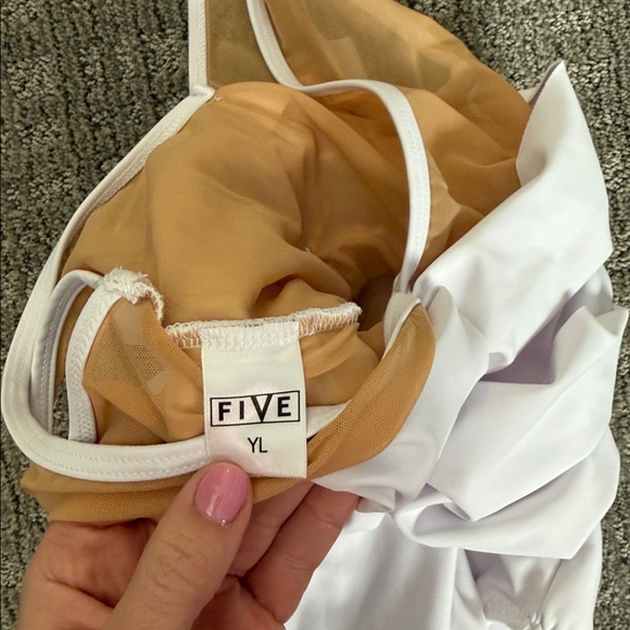 White Ruched dance leotard - Picture 2 of 4